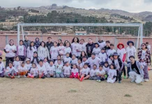 Fundación de Kylian Mbappé visitó escuela de fútbol de Sinkumunchis en Cusco