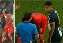 De no creer: Carlos Zambrano fue expulsado ante U. de Chile por codazo contra Arangüiz (VIDEO)