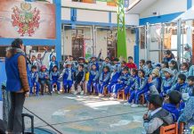 En Santiago en los colegios implementan la biblioteca y ludoteca itinerante