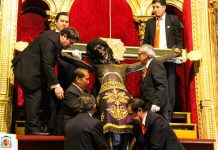 Empezaron las fiestas del señor de los temblores en la basílica mayor de la catedral