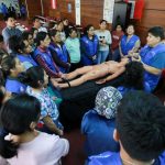 Capacitan a profesionales de la salud para atender a la población asegurada