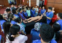 Capacitan a profesionales de la salud para atender a la población asegurada