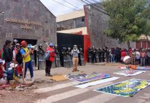 Huarocondo ayer llego a Cusco para exigir al gobernador cumpla con el asfaltado de la carretera