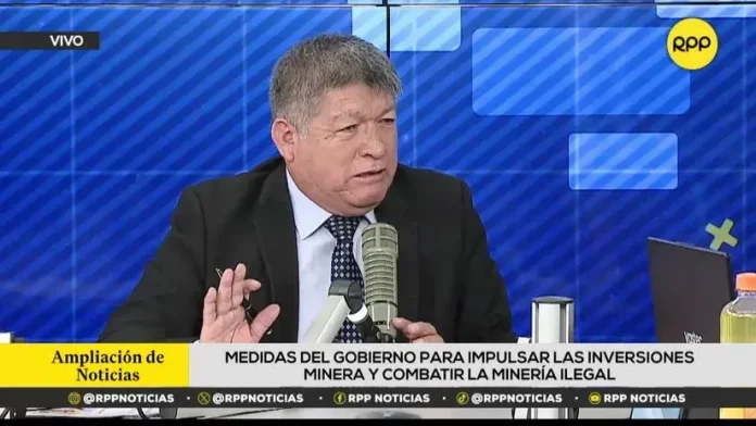 minem-no-esta-para-probarse-profesionales-este-es-el-perfil-1801541mp4_1801542