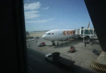 Principal aeropuerto de Venezuela sigue funcionando pese al anuncio de Trump