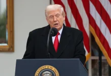 Donald Trump habló con Nicolás Maduro por teléfono para acordar una reunión, según el New York Times