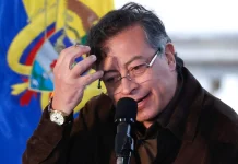 Autoridad electoral colombiana sanciona campaña presidencial de Gustavo Petro de 2022 por violar topes de financiación