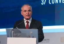 Jorge Montero acusa que 'reinfos' y 'reinfos suspendidos' se vendían en mercados ilegales para "blanquear" extracción minera