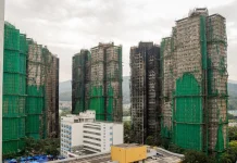 Aumentan a 159 los muertos por el incendio en Hong Kong, el más mortífero en su historia