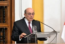 Hugo de Zela consideró difícil la creación de un "corredor humanitario" para migrantes