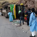 Tragedia en vía Arequipa – Cusco: 9 fallecidos y 38 heridos por volcadura de bus