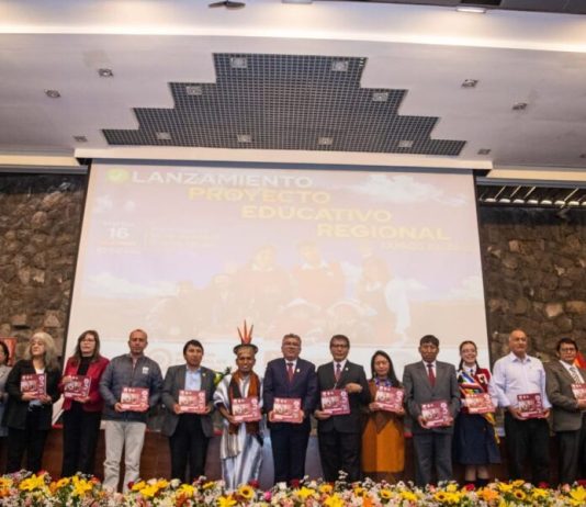 Cusco ayer lanzo el Proyecto Educativo Regional Cusco al 2036