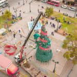 Mañana se enciende el árbol navideño y se devela el nacimiento en Santiago