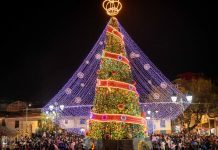 Santiago vive La Navidad con el encendido del árbol andino y develación del nacimiento del niño Qorilacito