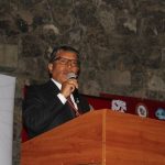 Gerente de Educación se lava las manos para controlar a las academias