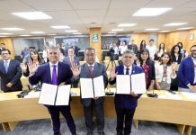 Gobierno Regional firma convenio para la intervención de autopistas San Jerónimo- Urcos y Cusco Izcuchaca