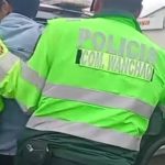 Sujeto que vestía ropa policial ayer registro un accidente de tránsito en la Via Expresa