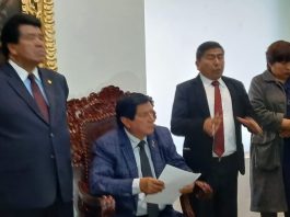 Alcalde y funcionarios de la municipalidad provincial demandan sanción para gerente general del GORE Cusco