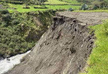 Áncash: intensas lluvias afectan vías, tubería de riego y terrenos de cultivo en Bolognesi