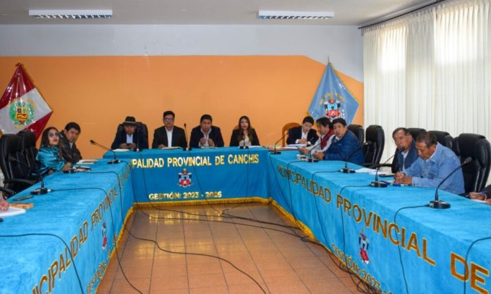 foto-canchis-reunion-enriqu-pe-mejia-1000x600-1