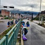 En la Vía Expresa personal de limpieza recoge mas de 750 kilos de residuos