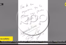 Alejandro Sanz firma libro de celebridades en su visita a Cusco