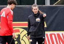 Histórico: Marie-Louise Eta se convierte en la primera entrenadora de un equipo masculino en la Bundesliga