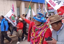 Ronald Atencio cerró su campaña presidencial en Juliaca con propuesta de asamblea constituyente
