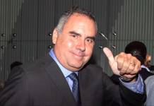 Rafael Belaunde promete 50 mil 'Becas 18' anuales con recursos del canon: ¿es viable?