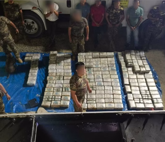 Piura: incautan más de 700 kilos de alcaloide de cocaína ocultos en camión frigorífico