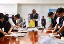 Crisis en la ONPE ayer renuncio el jefe nacional Piero Corbeto sujeto con doble nacionalidad