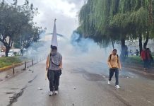 Universitarios inician la lucha contra el alza de pasajes de los transportistas del servicio publico