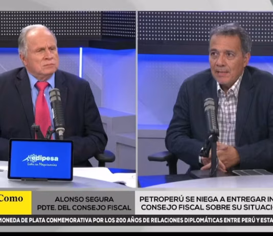 Alonso Segura calificó de "responsable" que el MEF pida al Congreso "parar la mano en la aprobación de leyes con costo fiscal"
