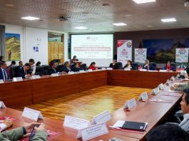 En sesión extraordinaria del CORESEC evalúan problema vehicular en Angostura- Saylla