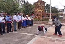 Puno: subprefecto de Macarí recibió azotes por aparecer en actividad política de Keiko Fujimori